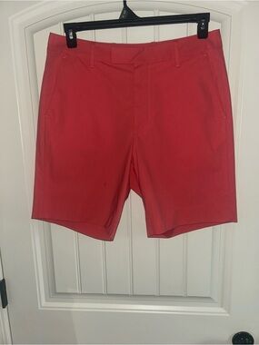 NEW Vince Men's Italian Cotton Extended-Tab Shorts in Medium Red Sz 31